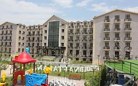 Gold Naftalan & Spa Hotel